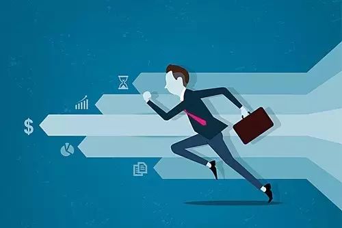 职场：要么出众，要么出局！