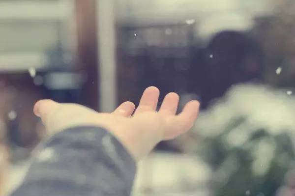 职场：要么出众，要么出局！