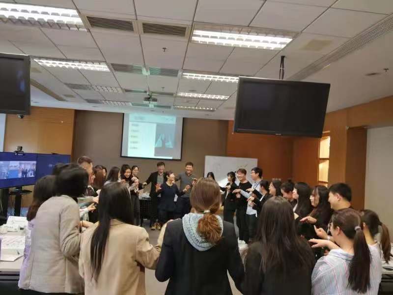 高子馨为中银提供《服务投诉》课程培训