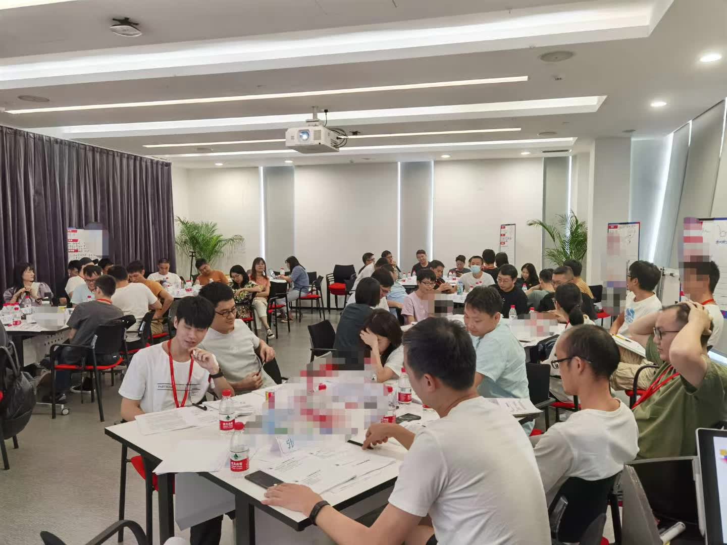 苏进为金山软件提供青年干部管理技能提升培训