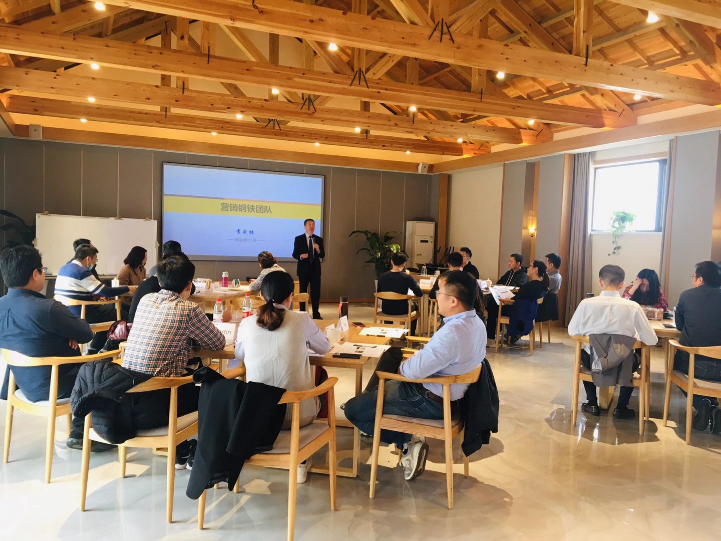 李成林为歌儿集团提供《营销钢铁团队》课程