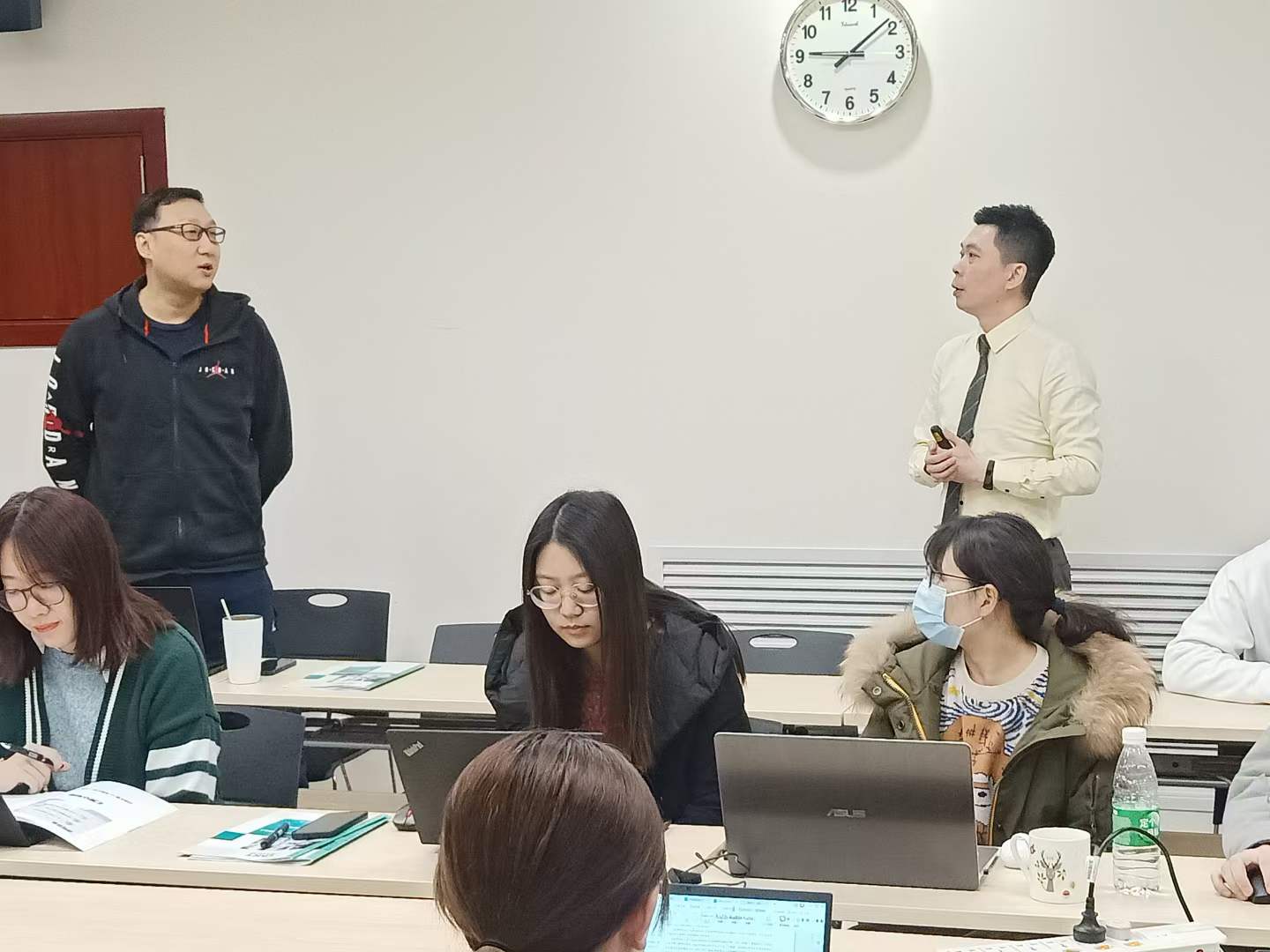 周刚为中国信息通信研究院培训《口头汇报》课