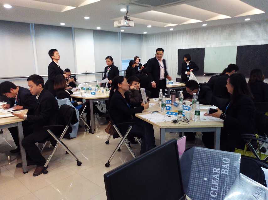 李成林为苏宁集团讲《会员营销》课程