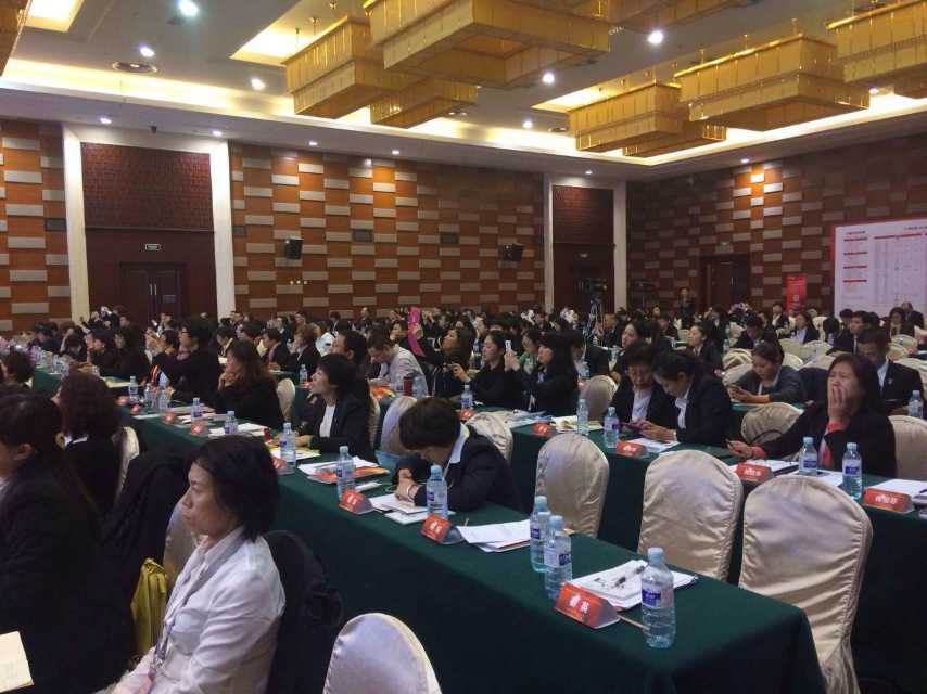 李成林为泰康人寿讲《高端客户需求挖掘》课程