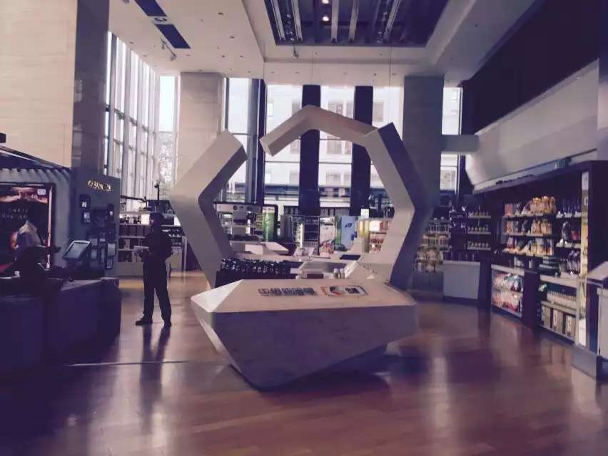 李成林给中粮集团讲《营销创新》课程