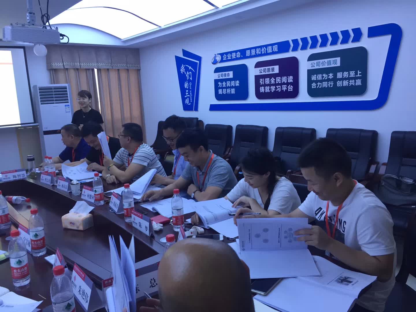 李成林给长沙给慧合传媒讲《营销钢铁团队》课