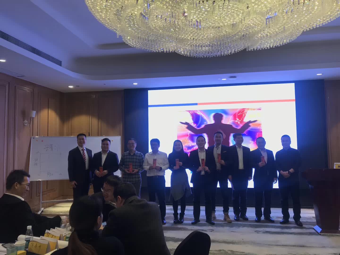 李成林给飞鹤乳业讲第三期《渠道创新》课程