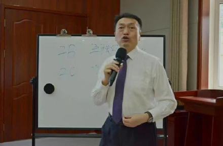 李成林给山东大学企业领袖班讲《营销增长》