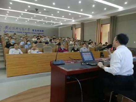 李成林给山东大学企业领袖班讲《营销增长》