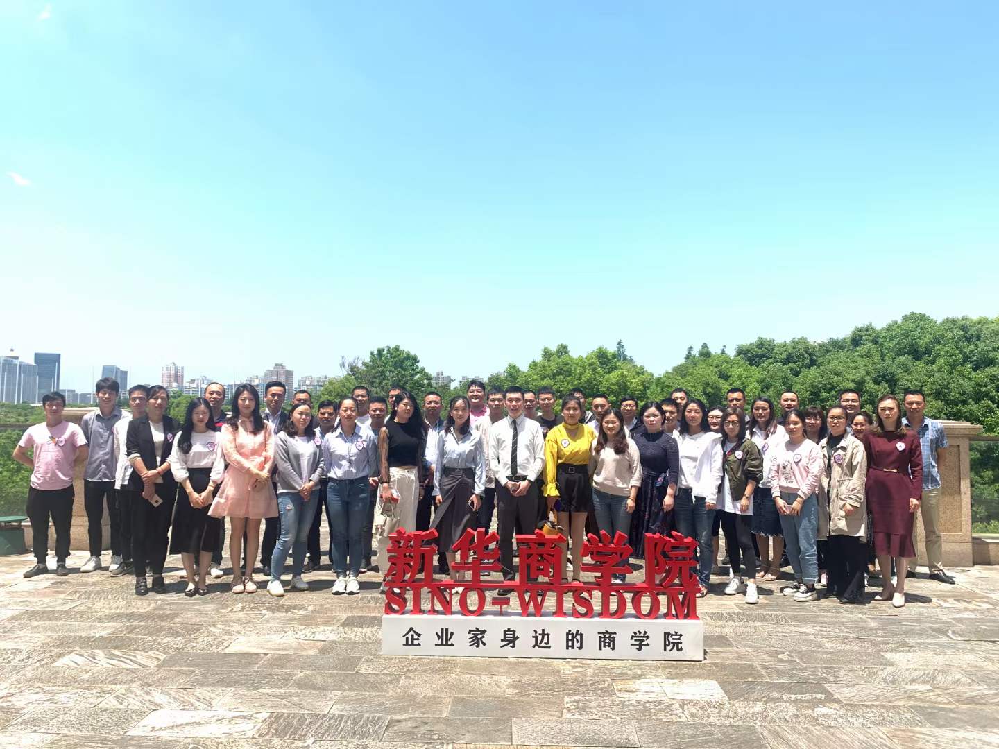 周刚与新华商学院合作PMBA课程《汇报宝典》