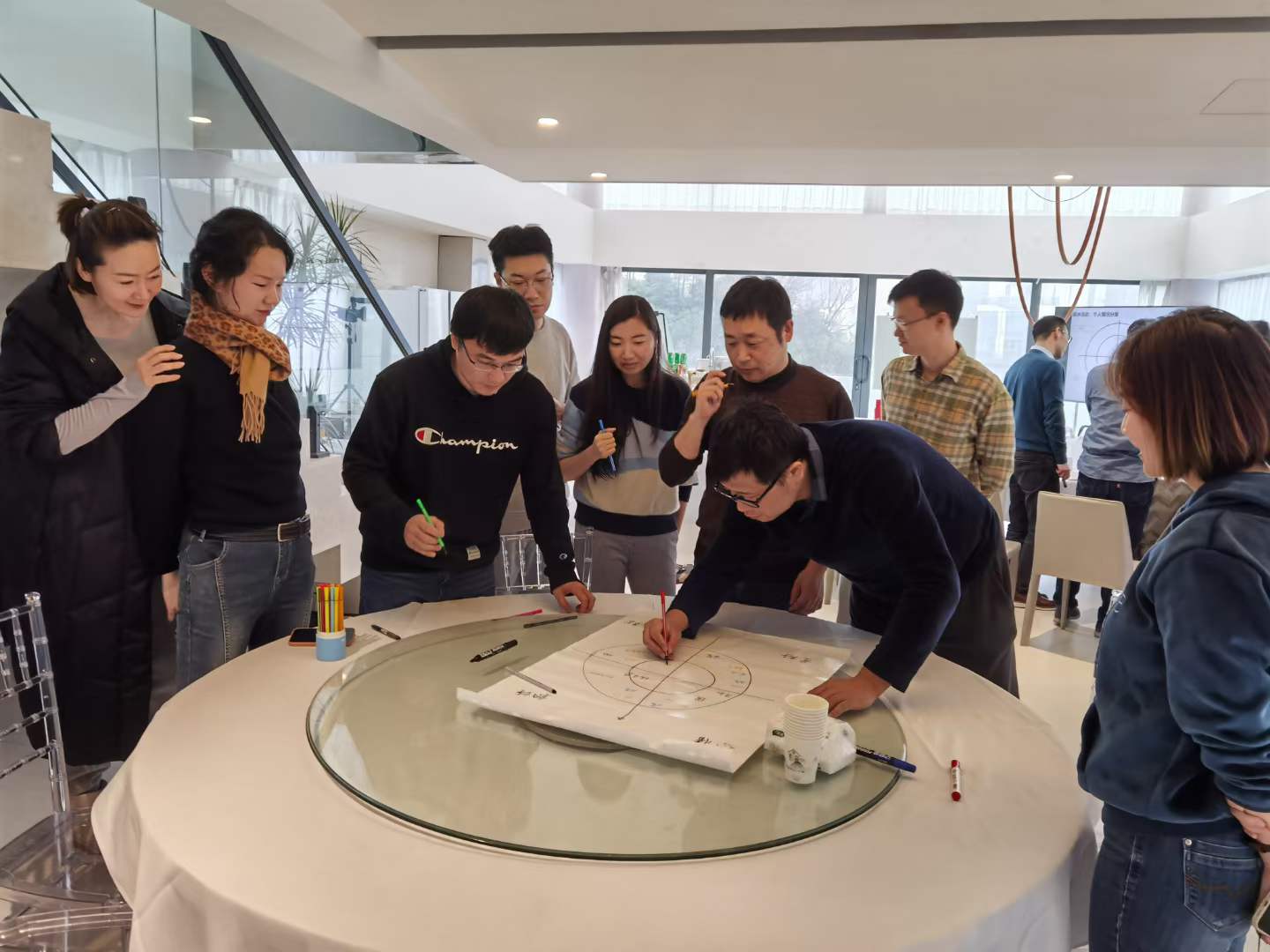 苏进为非夕科技开展克服团队协作五障碍工作坊