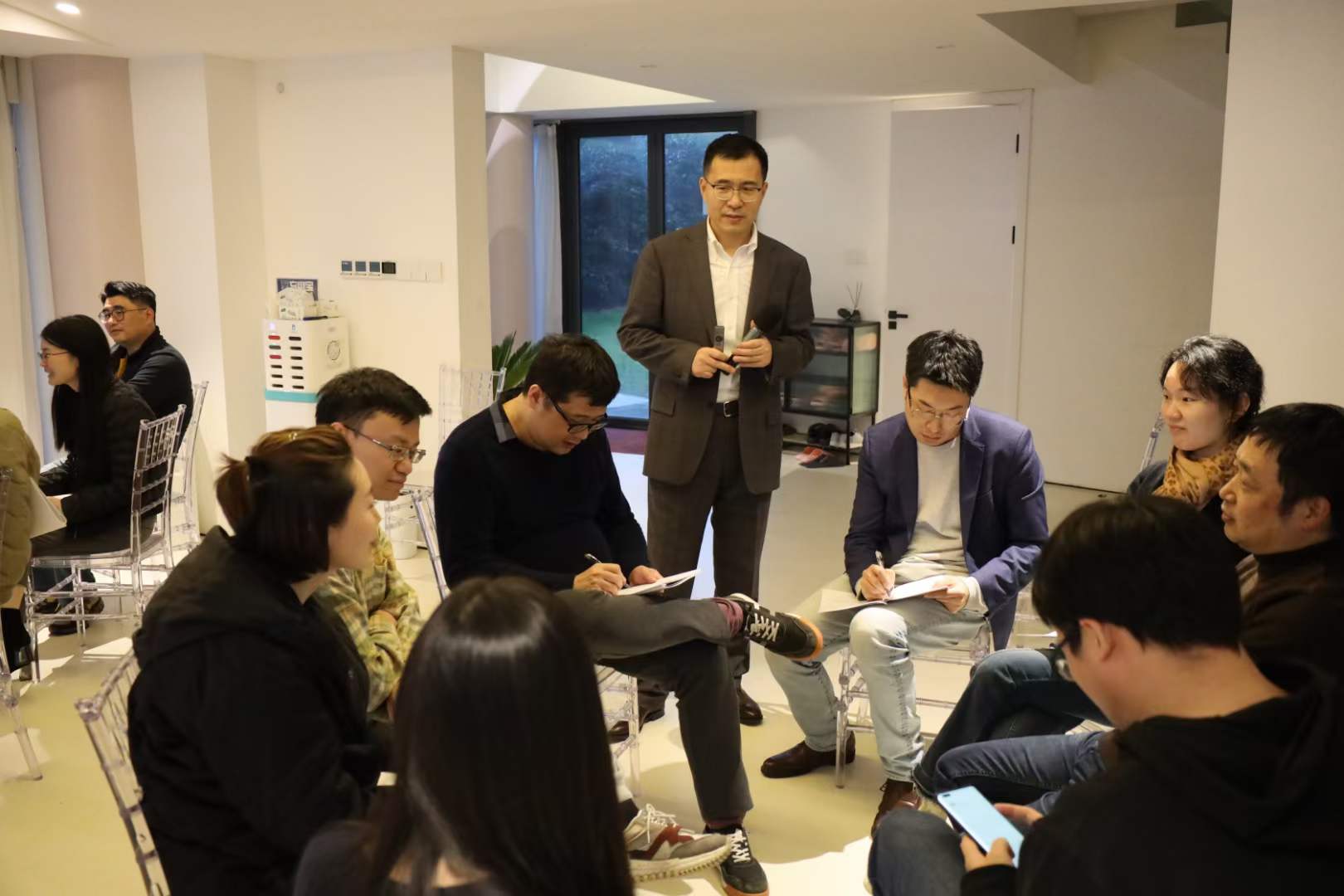 苏进为非夕科技开展克服团队协作五障碍工作坊