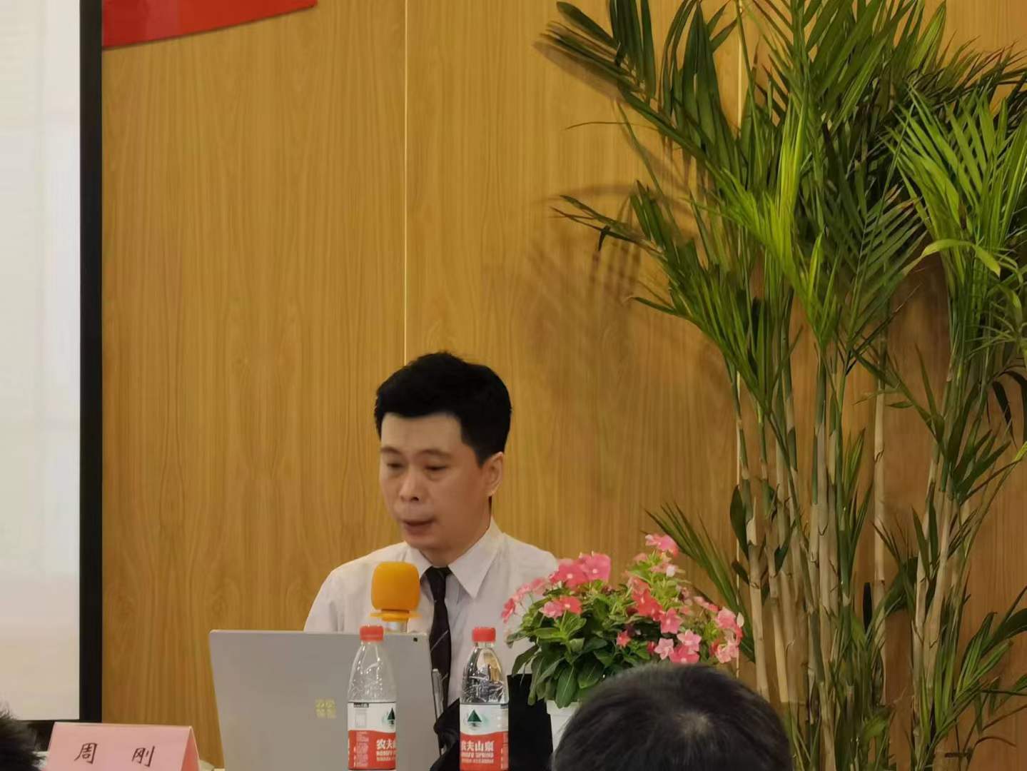 周刚为中建方程讲授《口头汇报沟通艺术》课程